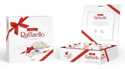 Raffaello Ferrero ไวท์ช็อกโกแลตเคลือบมะพร้าว สอดไส้อัลมอนด์ 1 กล่องมี 23 ลูก