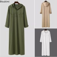 แฟชั่นมุสลิม Abayas เสื้อผ้ามีฮู้ดมุสลิมสีทึบมีหลายกระเป๋ากระดุมกลางภาคตะวันออก Kaftan Jua Thobe สำหรับเสื้อผ้าอิสลามผู้ชาย