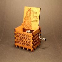 Anonymity wooden hand crank Pirates of the Caribbean Music Box Davy Jones Locket theme Wooden Music Box