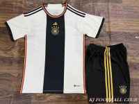 Top-quality 22 / 23 German home Soccer Jersey set for adults