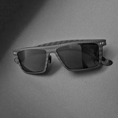 แว่นตาเส้นใยคาร์บอนด้าน UV400โพลาไรซ์กลางแจ้งที่สว่างสดใสแว่นกันแดดสำหรับขับขี่แว่นตาเส้นใยคาร์บอนแว่นตาสำหรับเล่นกีฬาโซล
