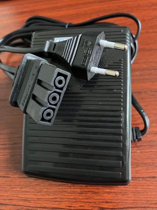 Foot Control Pedal With Cord J00360051 for Babylock, Brother Sewing  Machines 