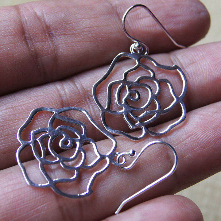 thai-design-earrings-flower-925-sterling-silver-ลวดลายไทย-น่ารักทำจากมึอลวดลายไทยตำหูเงินสเตอรลิงซิลเวอรสวยของฝากที่มีคุณค่า