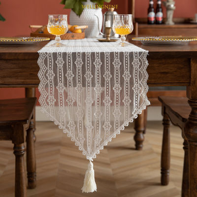 โต๊ะทานอาหารธงตารางผ้าปูโต๊ะของตกแต่งงานแต่งงานกลวงลูกไม้สำหรับตู้ทีวีผ้าปูโต๊ะแถบยาว