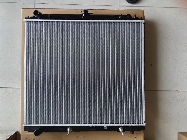 หม้อน้ำรถยนต์-รถยนต์-นิสสัน-ปิคอัพ-นาวาร่า-d40-เกียรออโต้-radiator-nissan-navara-d40-yd25-at-ปี-2007-2014