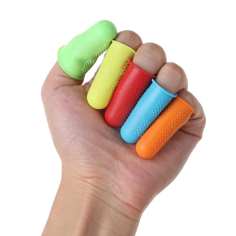 3pcs/6pcs-Set Of Silicone Finger Protectors For Hot Glue Gun, 4 Colors  Finger Protective Caps In 3 Sizes (Random Colors) And Silicone Tip Covers  For Sewing