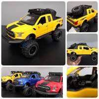 MAISTO โมเดลรถยนต์ 2017 Ford F-150  Raptor Pickup.  ทำจากเหล็ก สัดส่วน 1:24 ประตู ฝากระโปรง เปิดปิดได้เหมือนจริง ล้อฟรีสามารถสไลด์วิ่งได้เหมือนจริง NO.32520