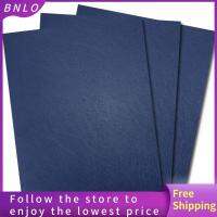 BNLO 50 Sheets เข้าเล่มเข้าเล่ม ปลอกหุ้มเข้าเล่ม พื้นผิวหนังแท้ สีน้ำเงินเนวี่บลู รายงานทางธุรกิจ มุมสี่เหลี่ยม 50แผ่นค่ะ ครอบคลุมการนำเสนอ บ้านในบ้าน