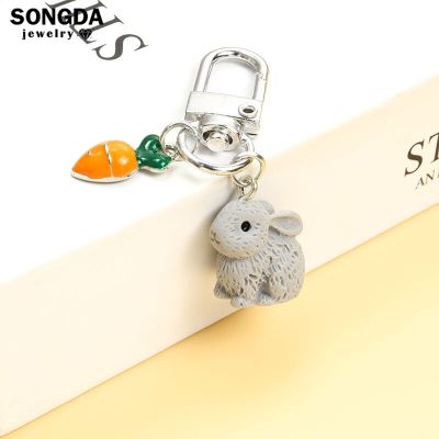 1pcs Rabbit Cute Keychain Resin Bunny Enamel Carrots Charm Pendant Alloy Keyring for Women Girls Kids Couple Car Bag Lovely Gift Key Chains