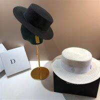 Ladies Summer Straw Hat Fashion Ins Versatile Black White Flat Top Boater Sunshade Flat Luxury Designer Hat