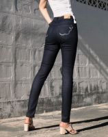 Blacksheepjeans กางเกงยีนส์ขายาวผู้หญิง รุ่น BSFHW-200601 สีดำ