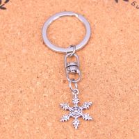 20Pcs Fashion Amulet Charm Evil Eye Sliver Plated keyring snow snowflake Alloy Keychain For Gift Car Key Chain Jewelry