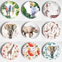 Creative Forest Animal Art Plates Elephant Giraffe Parrot Wall Hanging Crafts Dishes Home Studio Hotel Bar Decorative Background