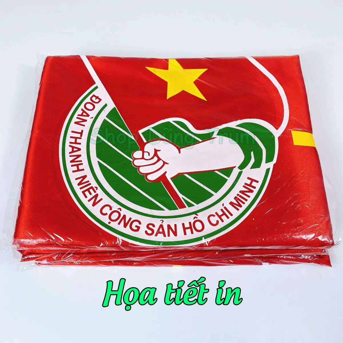 Vải Satanh: Sản phẩm vải Satanh của Việt Nam đã vươn lên trên thị trường quốc tế nhờ chất lượng tốt và giá cả cạnh tranh. Những hình ảnh về sản phẩm này sẽ khiến bạn cảm thấy tự hào về những sản phẩm chất lượng cao được sản xuất tại Việt Nam.