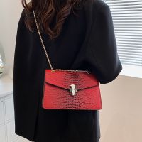 Snake Head Female Bag New Style Four Seasons Fashion Crocodile Pattern Shoulder Exquisite Chain Small Square Diagonal Temperament Goddess Side Backpack 【AUG】