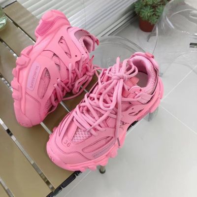 2023 New Breathable Dad Shoes Womens Breathable Mesh Versatile for Men and Women Couples