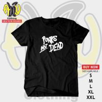 เสื้อยืดพิมพ์ลายแฟชั่น เสื้อยืดแขนสั้น ผ้าฝ้าย พิมพ์ลาย PUNKS NOT DEAD Combed 30s สีดํา ไซซ์ S M L XL XXL  5OWN