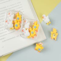 4Pcs duck Thumb Tacks Multicolor Plastic Tacks Push Pins Cork Board Office School Stationery Supplies Clips Pins Tacks