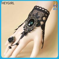 HEYGIRL 2pcs ชุดคอสเพลย์ สร้อยข้อมือลูกไม้พร้อมแหวน เครื่องประดับกำไลข้อมือ สไตล์โกธิค ลูกไม้สีดำ พังก์สไตล์ โซ่มือนิ้วมือ สำหรับผู้หญิง