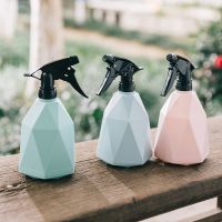 【CC】 Simplicity Design Spray Bottle Plastic Watering The Flowers for Sprayers Color