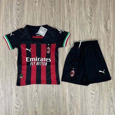 ชุดฟุตบอลเด็ก ชุดกีฬาเด็ก เสื้อทีมAC Milan ซื้อครั้งเดียวได้ทั้งชุด (เสื้อ กางเกง) ตัวเดียวในราคาส่ง สินค้าเกรด-A