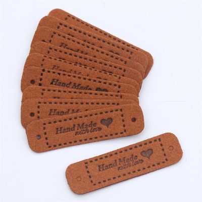 【LZ】▽◕✜  Handmade PU Leather Labels Tags com Amor Acessórios de Costura Roupas DIY Chapéus Bolsas 20Pcs