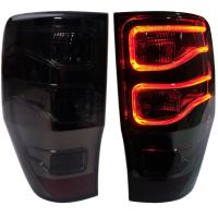 ไฟท้าย ford ranger ไฟท้าย เรนเจอร์ รุ่น LED รมดำ ไฟเส้น ไฟท้ายแต่ง 1 คู่ ปี 2012+