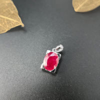 Ruby Pendant จี้สร้อยคอทับทิม ทับทิมแท้ธรรมชาติ ตัวจี้ทองขาว18k (ราคาไม่รวมค่าสร้อย)