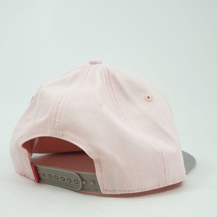 usupso-หมวกแก๊ป-rose-letter-สีขาว