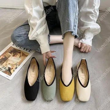 Flats for fat on sale feet