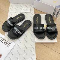 【 High Quality 】 Fast Delivery of Fashionable NewDa*Ra~flat Bread Slippers