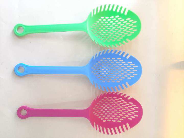 Plastic 2024 spaghetti strainer