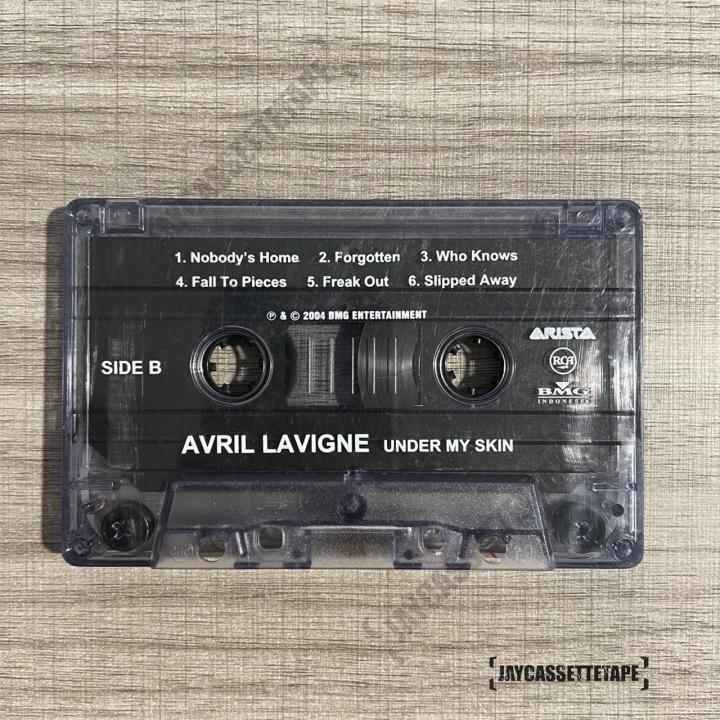 เทปเพลง-เทปคาสเซ็ท-cassette-tape-avril-lavigne-อัลบั้ม-under-my-skin