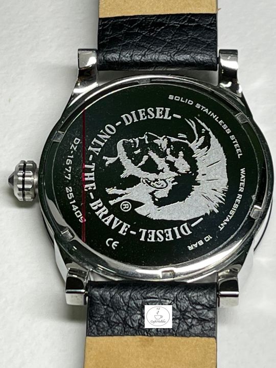 นาฬิกาข้อมือผู้ชาย-diesel-รุ่น-dz1677-ตัวเรือนสแตนเลส-สายหนังสีดำ-หน้าปัดสีดำ-รับประกันของแท้-100-เปอร์เซนต์