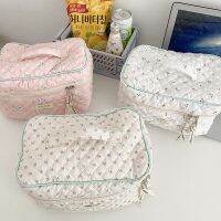 Cute Quilting Cotton Makeup Bag Women Zipper Cosmetic Organizer Portable Handbag