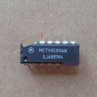 2pcs MC74HC00AN ต้นฉบับใหม่นำเข้าชิ้นส่วนอิเล็กทรอนิกส์ชิป IC สองแถววงจรรวม DIP-14