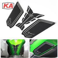 For Kawasaki Z900 2017 2018 2019 Motorcycle High quality Tank Pad Protector Sticker Decal Gas Knee Grip Tank Traction Pad Side