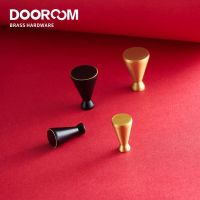 【LZ】✟❒▨  Dooroom latão alças ganchos armário armário armário armário armário armário gaveta armário botões roupas ganchos ganchos de parede ganchos linha