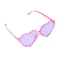 90S Vintage Glasses Fashion Large Women Lady Girls Oversized Heart Shaped Retro Sunglasses Cute Love Eyewear
