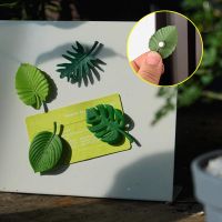 ☸☸ 4Pcs/Pack Creative Green Leaf Magnetic Refrigerator Stickers Kitchen Message Board Fridge Magnet Home Decoration Memo Clip