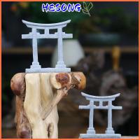 HESONG หินทรายเทียม ประตู Torii ญี่ปุ่นขนาดเล็ก งานฝีมืองานประดิษฐ์ สีเทาและสีเทา ศาลเจ้า shinto ขนาดเล็ก ของขวัญสำหรับเด็ก ของตกแต่งตู้ปลา การจำลอง Torii ของเล่นสำหรับเด็ก