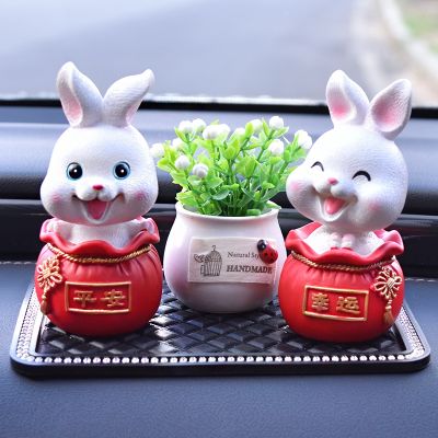 On-board creative furnishing articles shaking the rabbit instrument panel supplies automotive web celebrity car interior car fragrance decoration personality