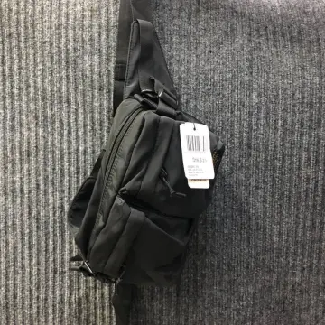 Carhartt delta strap bag, Men's Fashion, Bags, Sling Bags on Carousell