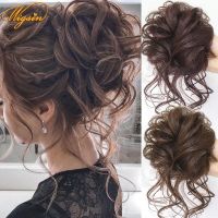 หยิกโดนัท Chignon กับวงยืดหยุ่นสังเคราะห์ Scrunchies ยุ่งผมบัน Updo ผมต่อสำหรับผู้หญิง