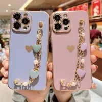 {L electronic shell} สายรัดข้อมือ Love Heart Pearl Chain เคสโทรศัพท์สำหรับ iPhone 13 Pro Max 11 12 Pro Max XR XS Max X 7 8 Plus Soft Frosted ซิลิโคน