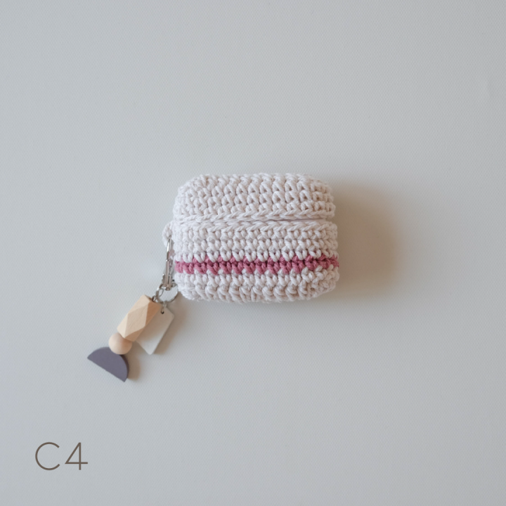 knitted-airpods-case-pro