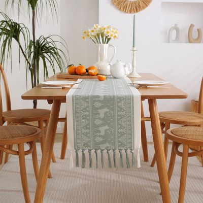 【LZ】◑  Nordic Simple Table Runner Handmade Tassel Cotton Linen Tablecloth Romantic Bed Runners Dining Table Party Decoration