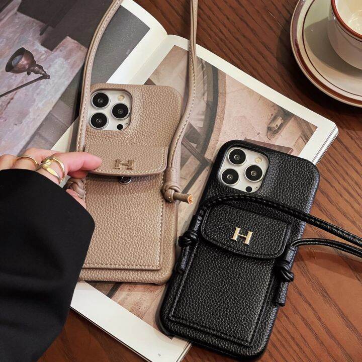 เคสโทรศัพท์มือถือนิ่ม-ฝาพับแม่เหล็ก-ลายลิ้นจี่-พร้อมช่องใส่บัตร-และสายคล้อง-หรูหรา-สีดํา-สําหรับ-iphone-13-12-11-pro-max-mini-ix-xr-xs-max-2020-7-8-plus