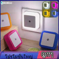 【ลดล้างสต๊อก】LED Night Light Sensor ไฟกลางคืน LED ไฟอัจฉริยะควบคุมไฟข้างเตียงโคมไฟทางเดินสำหรับห้องนอน 110V‑220V