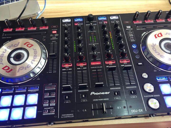 Secondhand dj equipment, disc player pioneer ddjsx digital controller, a pioneer. Lazada PH
